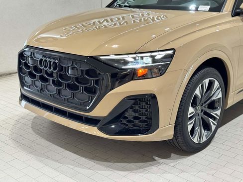 Used 2024 Audi Q8 Premium Plus w/ Premium Plus Package AWD/4WD image 2