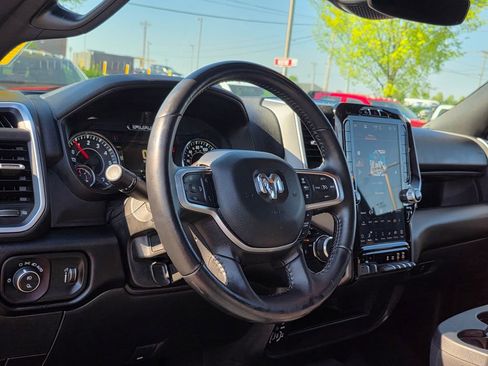 Used 2024 RAM 2500 Big Horn w/ Night Edition image 13