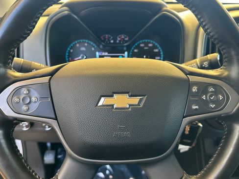 Used 2018 Chevrolet Colorado Z71 AWD/4WD image 26