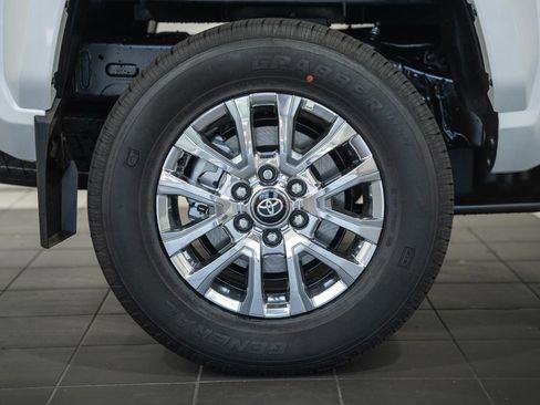 New 2026 Toyota Tacoma Limited AWD/4WD image 19