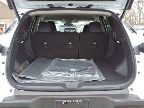 New 2026 Nissan Murano SV image 6