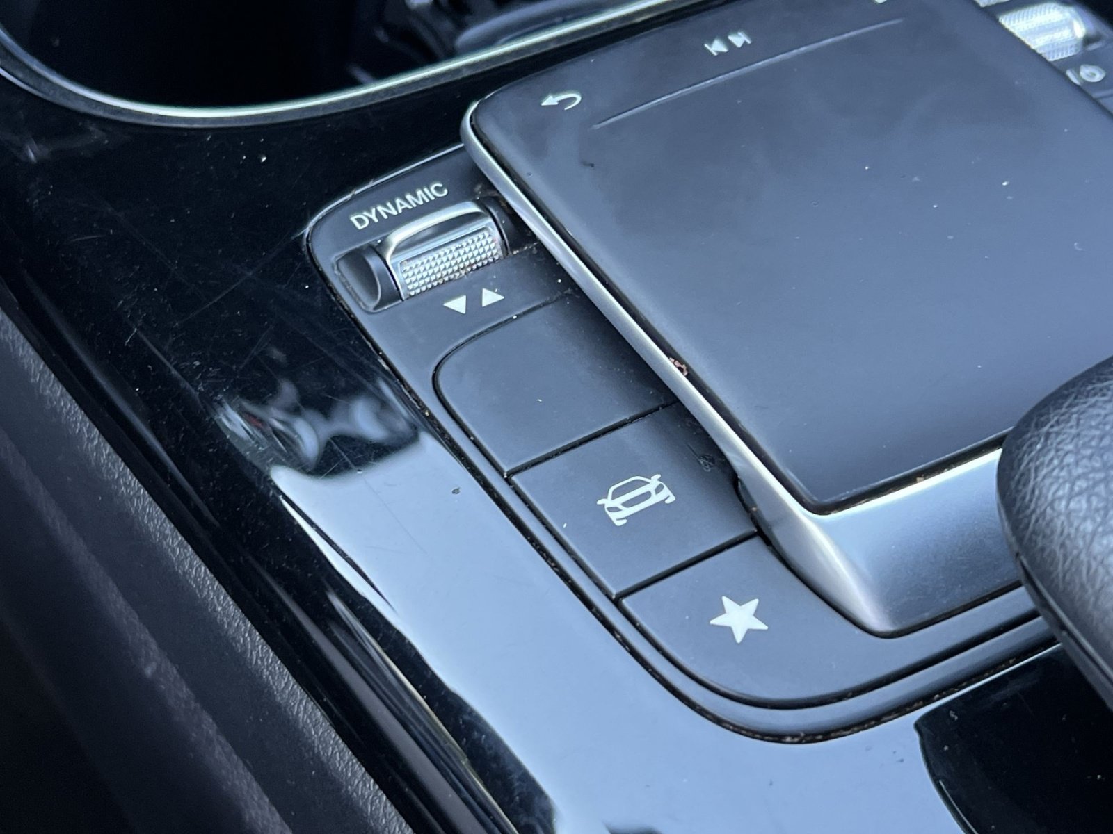 Used 2021 Mercedes-Benz A 220 4MATIC image 38