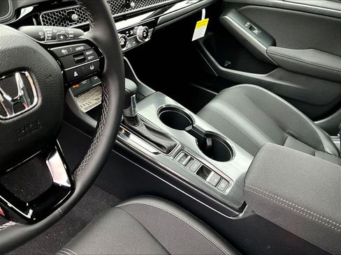 New 2025 Honda Civic Sport image 14