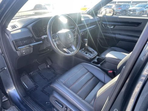 Used 2024 Honda CR-V Sport Touring image 9