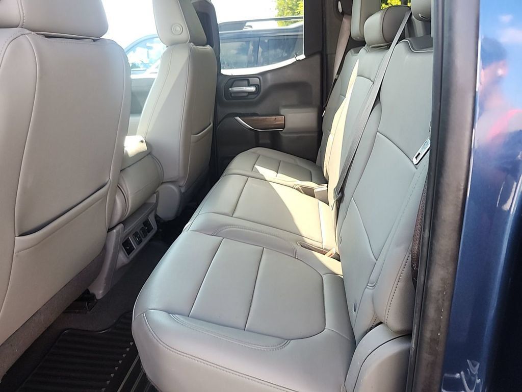 Used 2019 Chevrolet Silverado 1500 LT w/ All-Star Edition RWD image 5