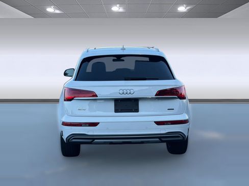 Used 2023 Audi Q5 2.0T Premium w/ Convenience Package AWD/4WD image 10