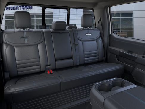 New 2026 Ford F250 Platinum w/ FX4 Off-Road Package image 35