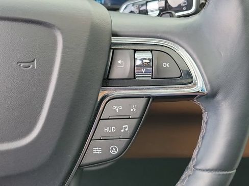 Used 2024 Lincoln Navigator Reserve AWD/4WD image 18