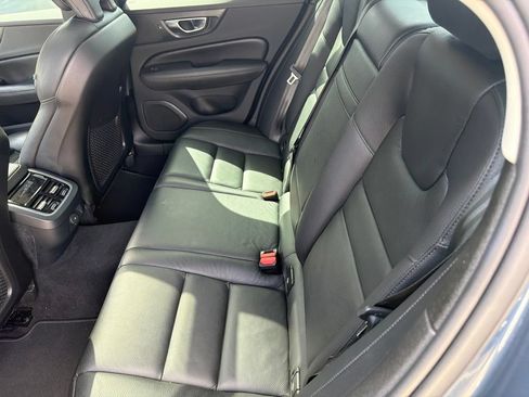 Used 2022 Volvo S60 B5 Inscription AWD/4WD image 6