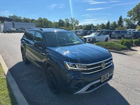 Used 2023 Volkswagen Atlas SE AWD/4WD image 7