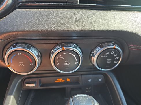 Used 2019 MAZDA MX-5 Miata RF Grand Touring RWD image 24
