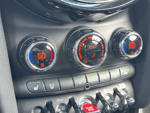 Used 2024 MINI Cooper S FWD image 16