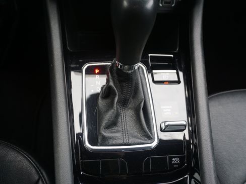 Used 2023 Jeep Compass Limited image 10