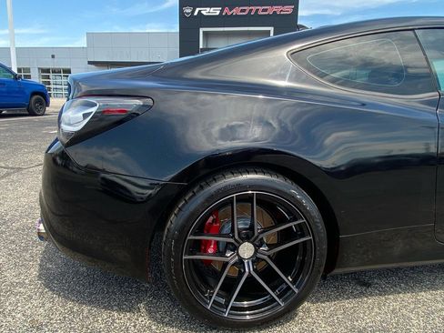 Used 2015 Hyundai Genesis 3.8 RWD image 13