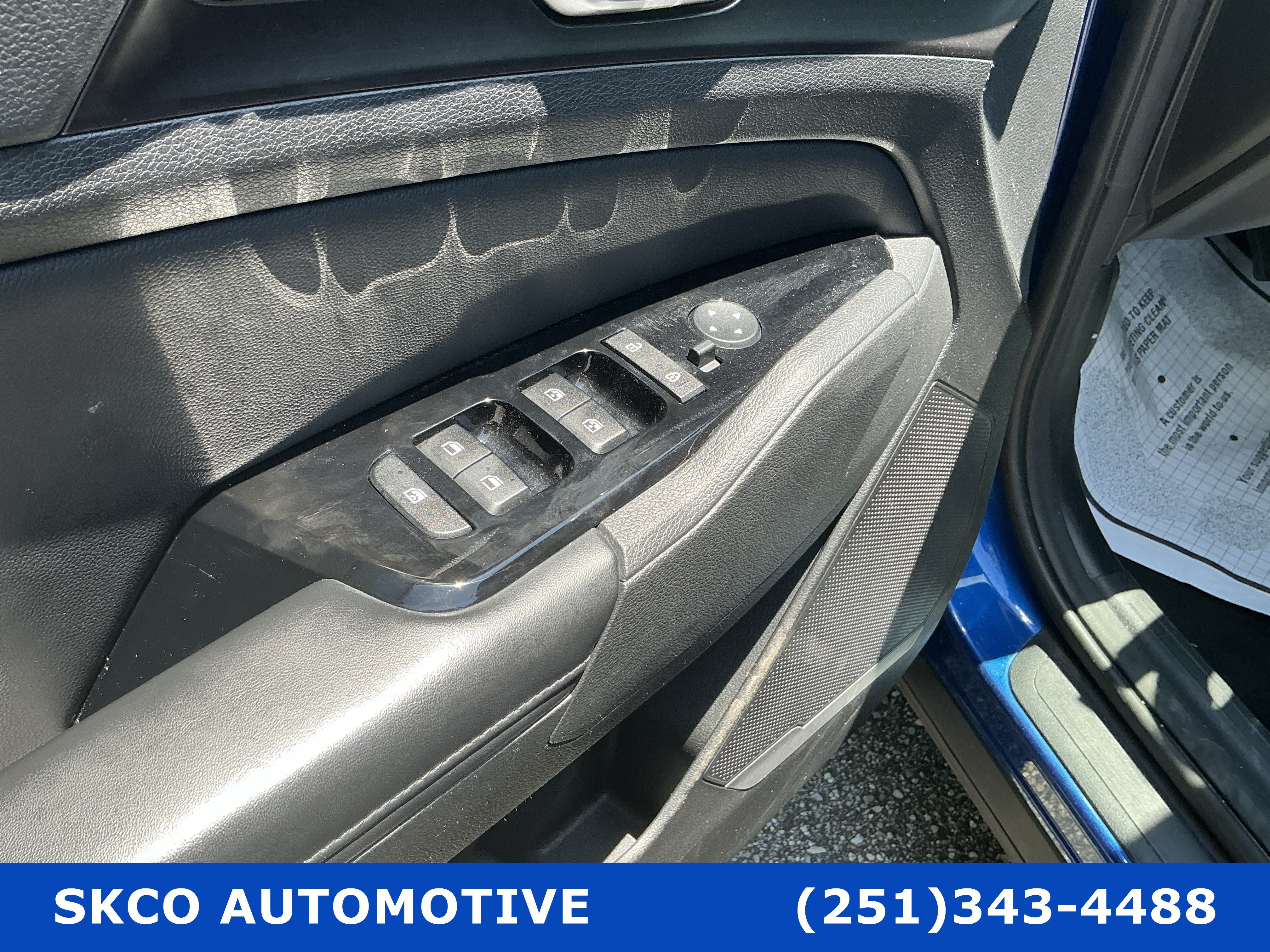 Used 2023 Kia Sportage EX FWD image 22