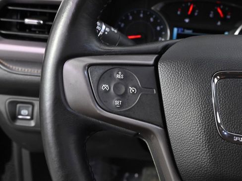 Used 2017 GMC Acadia SLT AWD/4WD image 34
