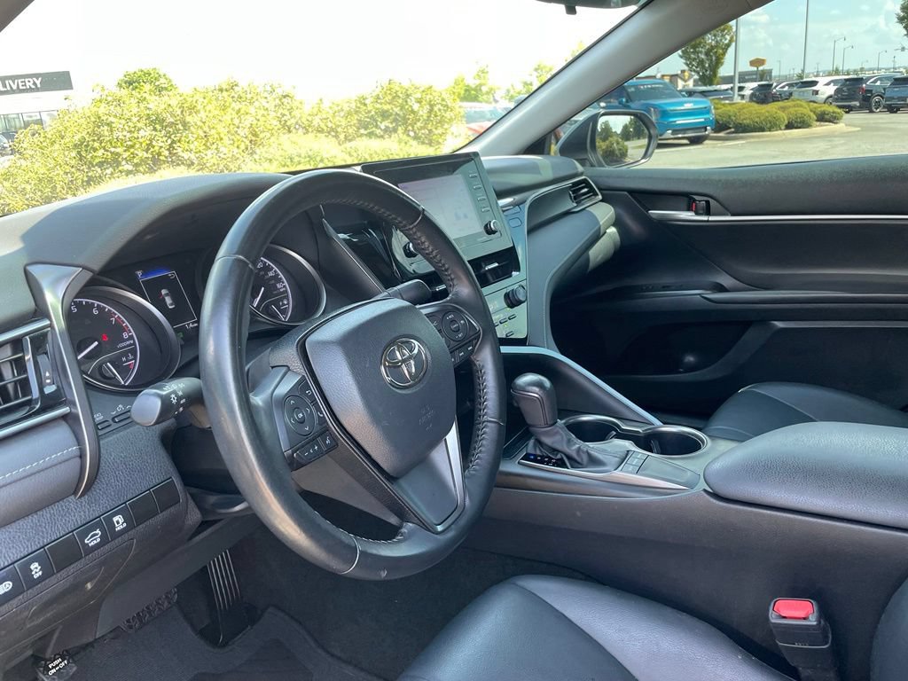 Used 2023 Toyota Camry SE FWD image 8