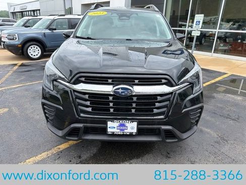 Used 2023 Subaru Ascent Limited AWD/4WD image 2