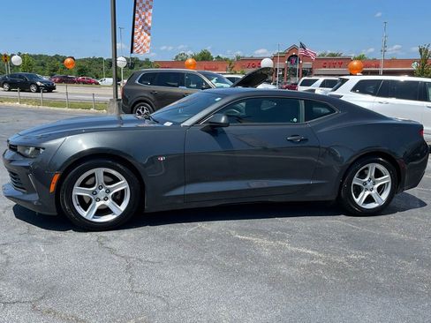 Used 2018 Chevrolet Camaro LS RWD image 4