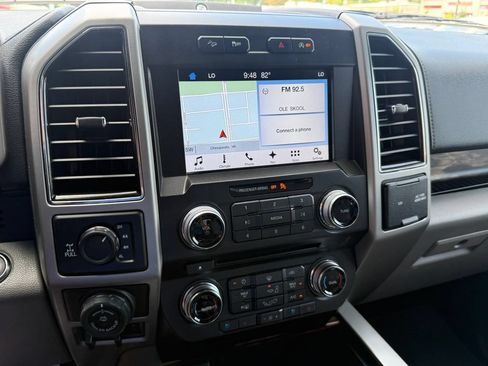 Used 2018 Ford F150 Lariat w/ Equipment Group 502A Luxury AWD/4WD image 33