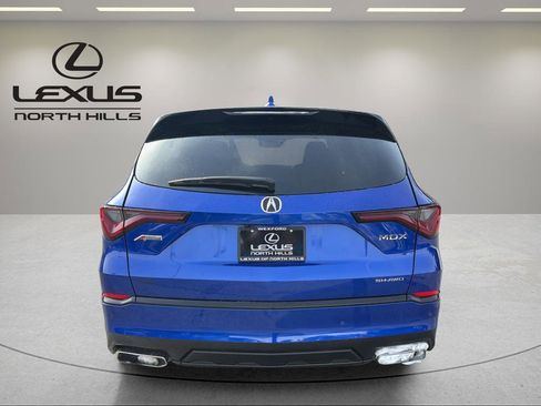 Used 2022 Acura MDX A-Spec image 6
