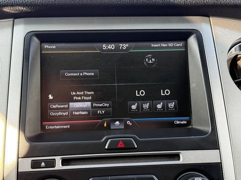 Used 2015 Ford Expedition XLT w/ Equipment Group 202A RWD image 31