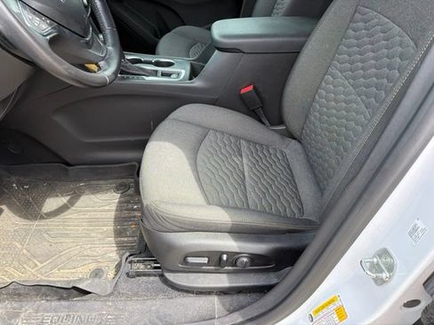 Used 2021 Chevrolet Equinox LT FWD image 4