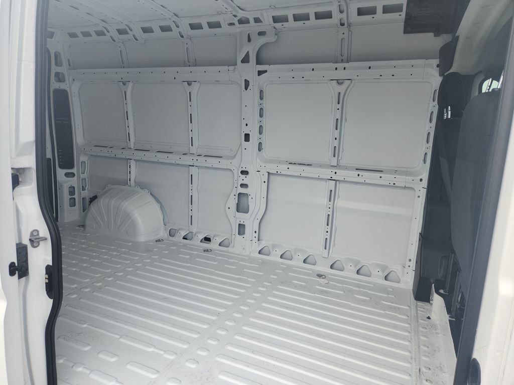 New 2026 RAM ProMaster 2500 w/ Convenience Group FWD image 21