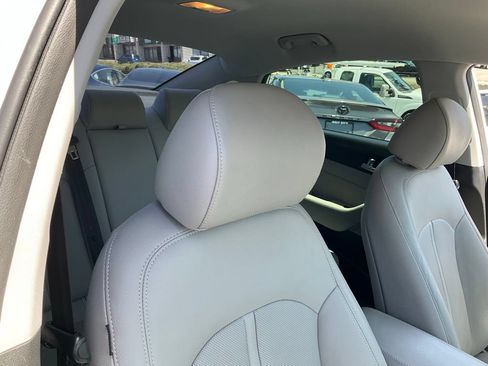 Used 2019 Hyundai Sonata Limited FWD image 59