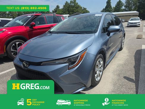Used 2021 Toyota Corolla LE FWD image 1