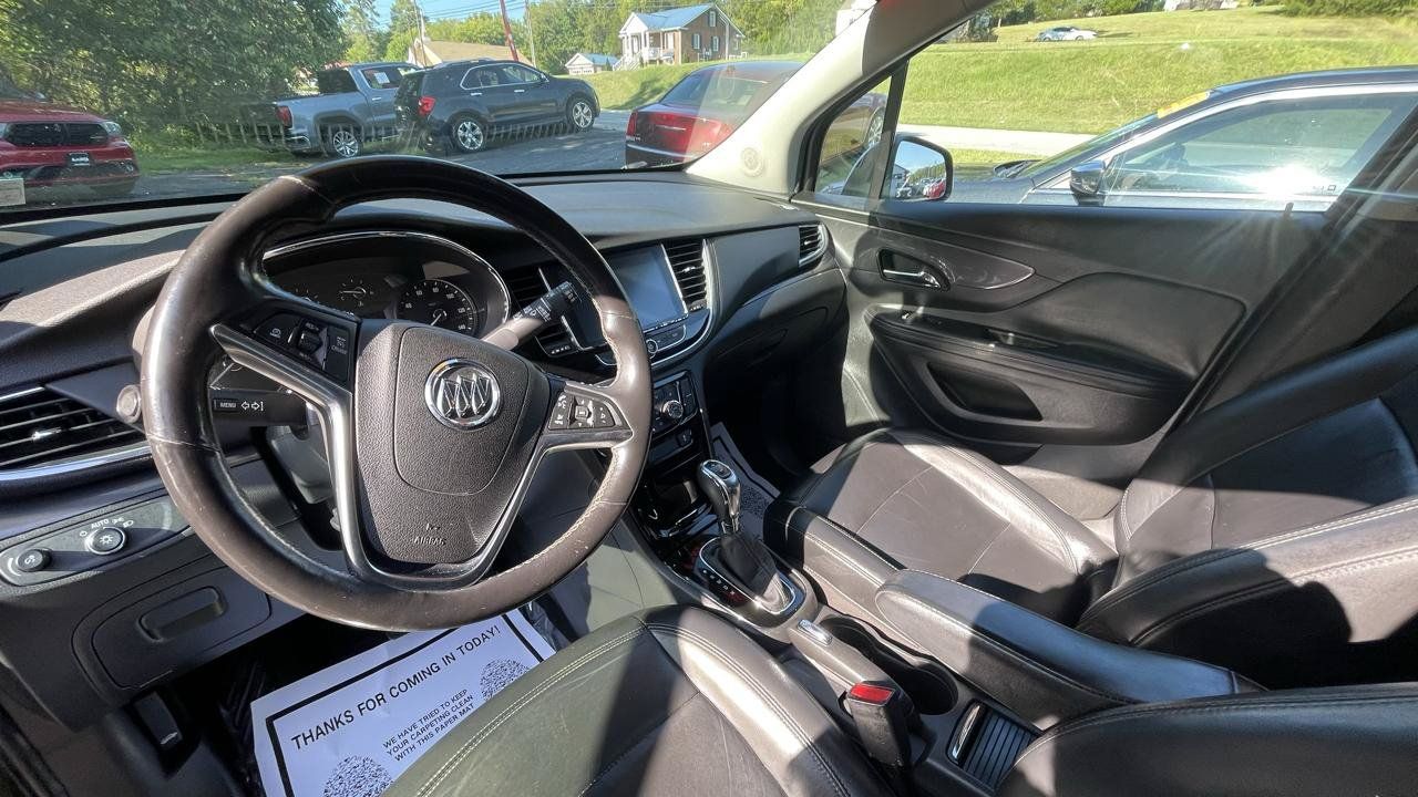 Used 2019 Buick Encore Essence AWD/4WD image 18