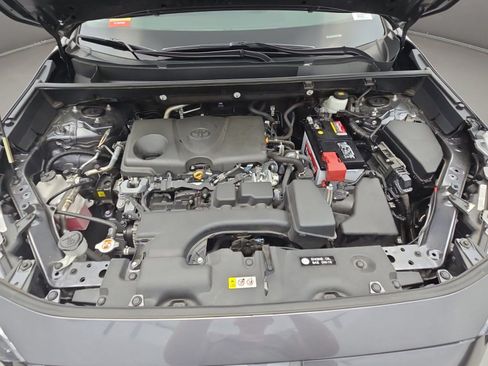 Certified 2025 Toyota RAV4 XLE w/ Convenience Package FWD image 28