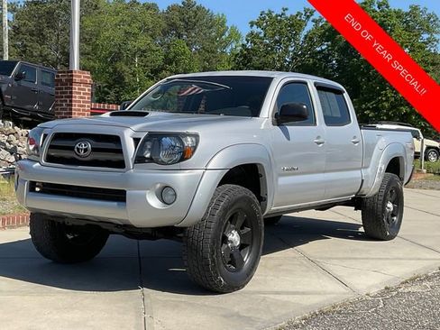 Used 2010 Toyota Tacoma PreRunner image 3