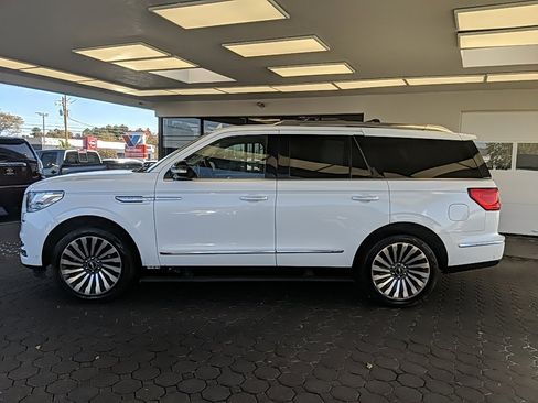 Used 2020 Lincoln Navigator Reserve w/ Luxury Package image 8