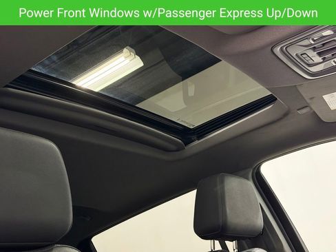 Certified 2024 Chevrolet Silverado 2500 LTZ w/ LTZ Convenience Package image 29