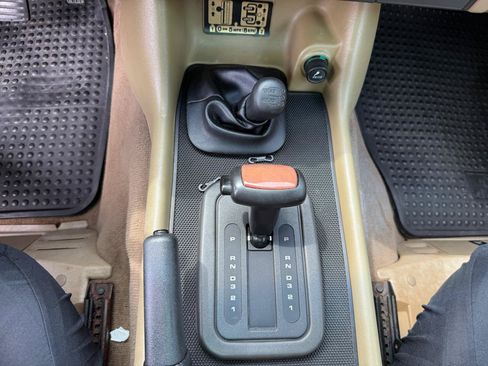 Used 1998 Land Rover Discovery LE AWD/4WD image 37