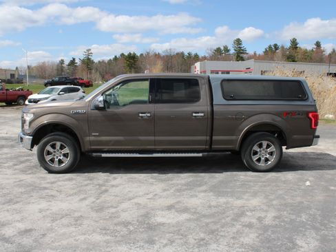 Used 2016 Ford F150 Lariat w/ Equipment Group 502A Luxury AWD/4WD image 5