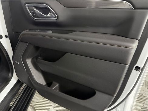 Used 2024 GMC Yukon AT4 w/ AT4 Premium Package image 38