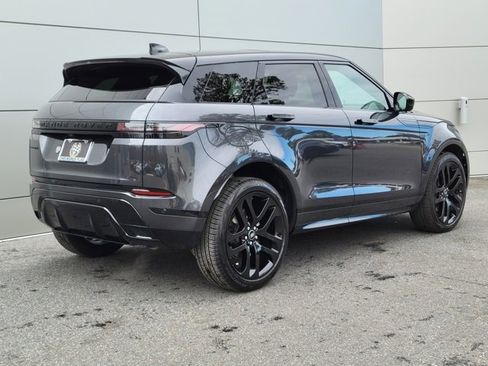 Used 2026 Land Rover Range Rover Evoque Dynamic SE image 4