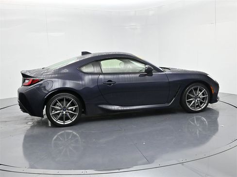 Used 2025 Subaru BRZ Limited image 8