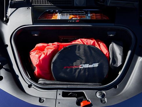 Used 2023 Ferrari SF90 Stradale image 14