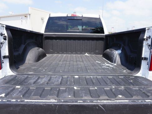 Used 2025 RAM 1500 Laramie AWD/4WD image 27