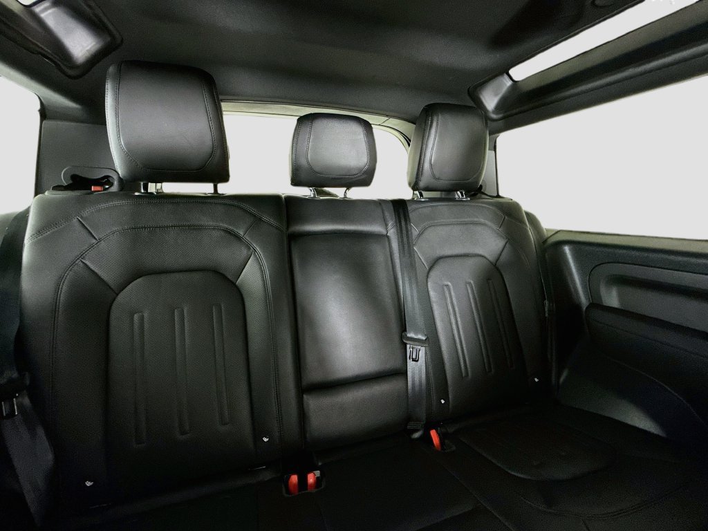 Used 2021 Land Rover Defender 90 S AWD/4WD image 15