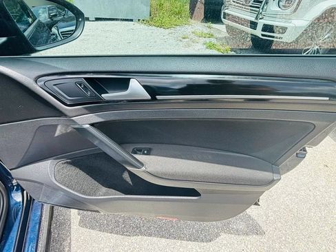 Used 2017 Volkswagen GTI S FWD image 14