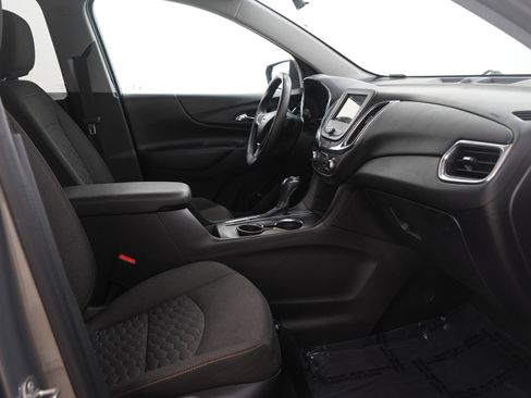 Used 2019 Chevrolet Equinox LT image 13