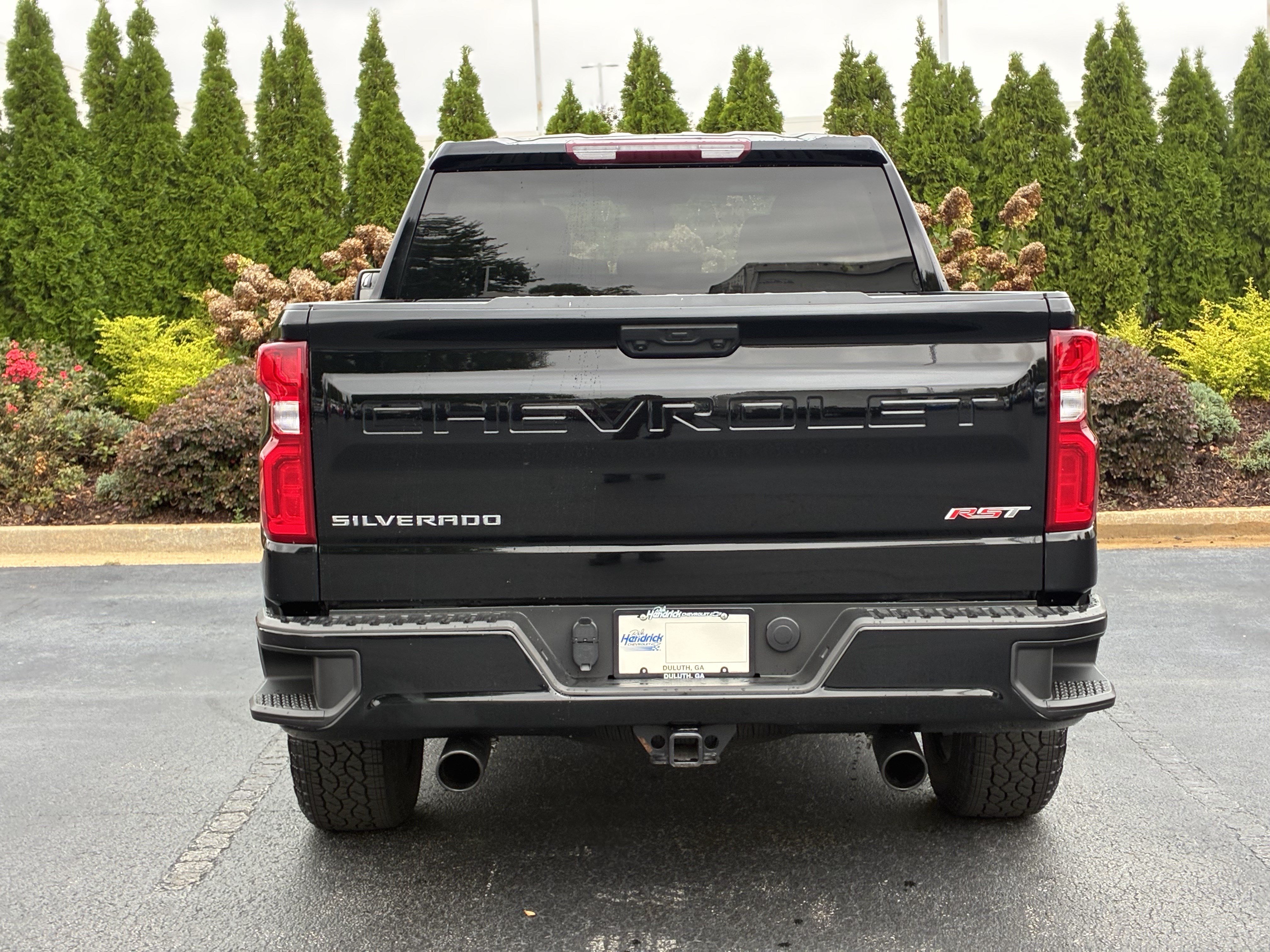 Used 2025 Chevrolet Silverado 1500 RST AWD/4WD image 8
