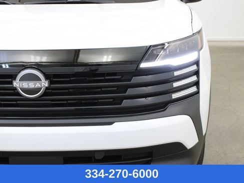 New 2026 Nissan Kicks S image 7