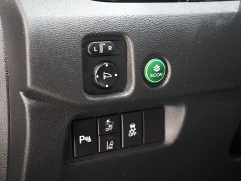 Used 2022 Honda Pilot Touring image 22