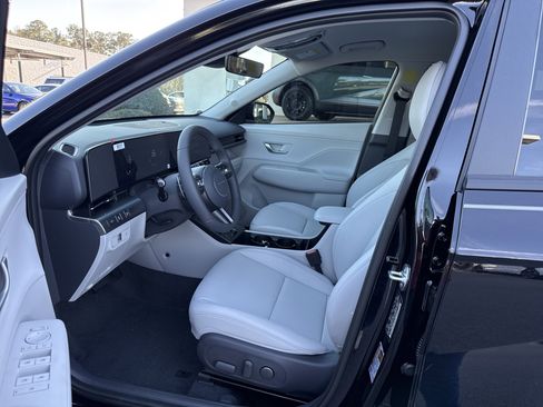 New 2026 Hyundai Kona SEL Premium image 11