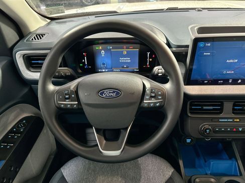 New 2025 Ford Maverick XLT w/ Equipment Group 301A image 18